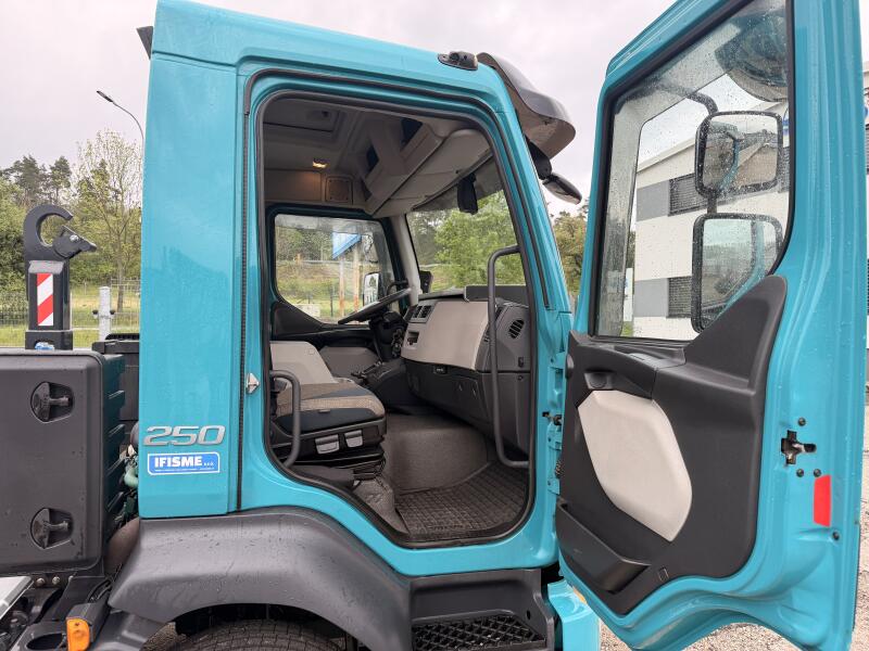 Volvo 250 nový nosič CTS 8t.