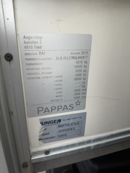DAF LF 260 L shrnovačka L 18 pal.